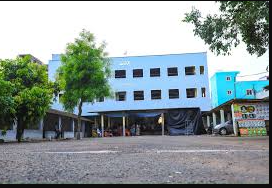 Top English medium school in Kadiyam campus building